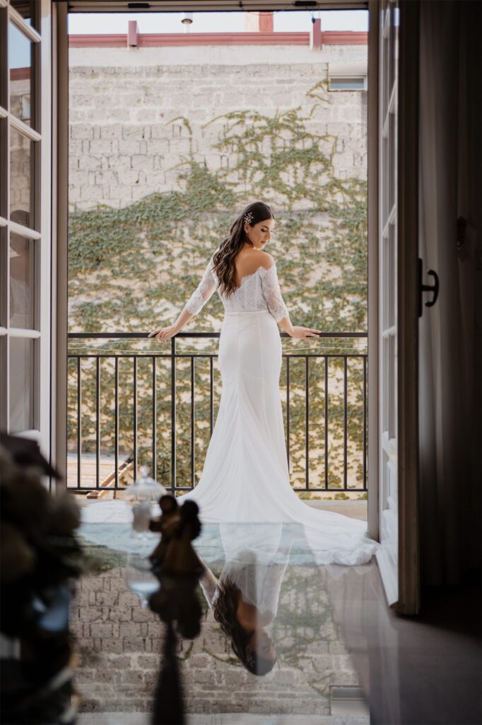 Alessandra si prepara a casa con la famiglia prima del matrimonio ad Amalfi