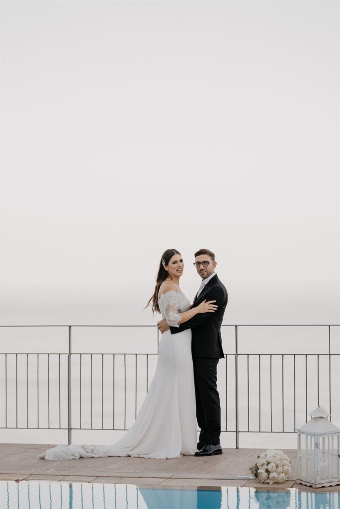 Alessandro e Alessandra al tramonto a Le Nereidi, Amalfi