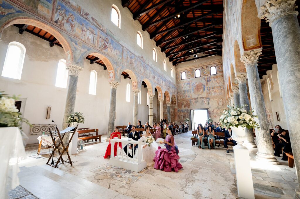 Cerimonia nuziale di Antonio e Giulia nella Basilica di Sant’Angelo in Formis, Capua