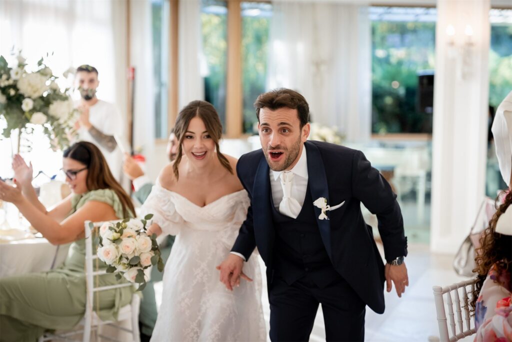 Ricevimento di matrimonio nella sala di Villa Althea, Bellona