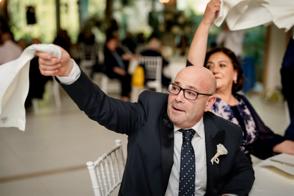 Ricevimento di matrimonio nella sala di Villa Althea, Bellona