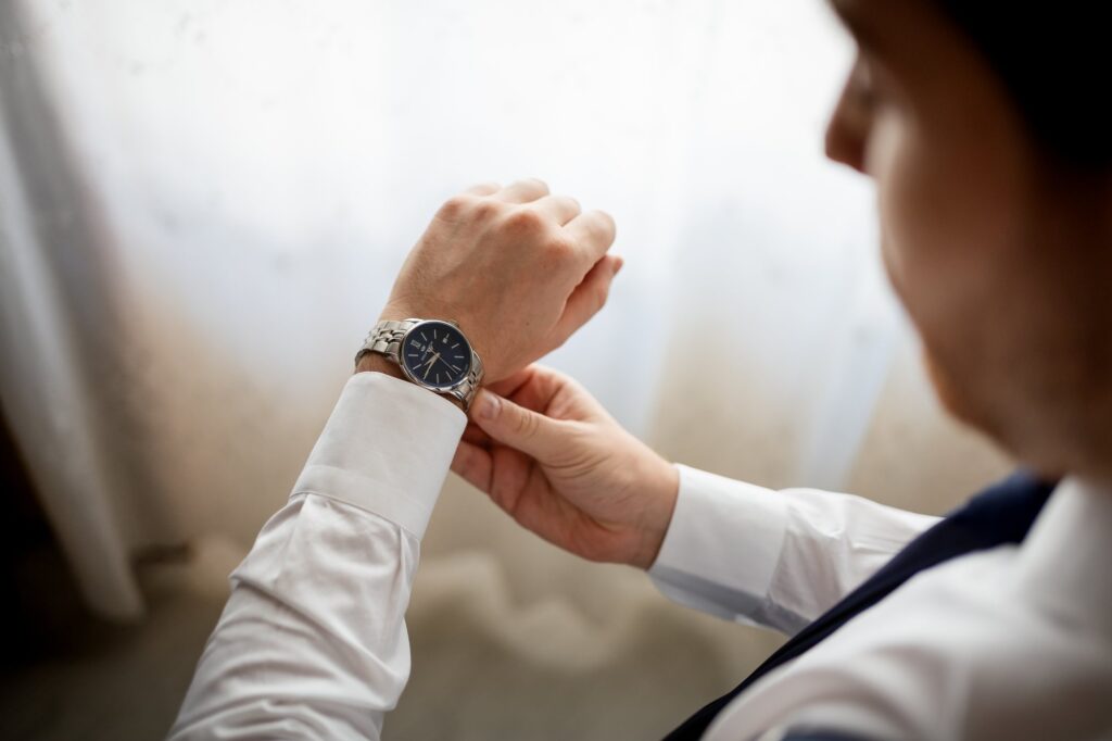 L'orologio al polso dello sposo