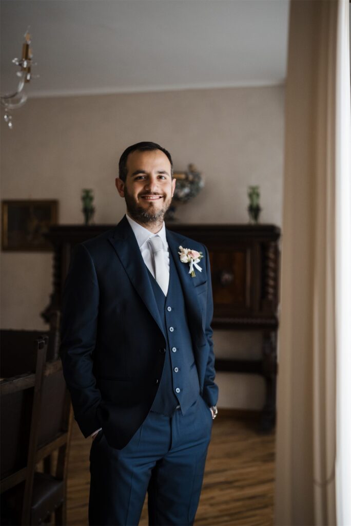 Preparativi di Francesco prima del matrimonio