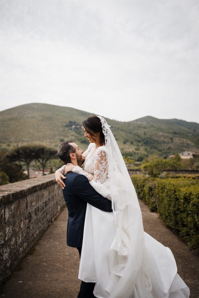 Foto di coppia di Francesco e Stefania a San Leucio, Caserta