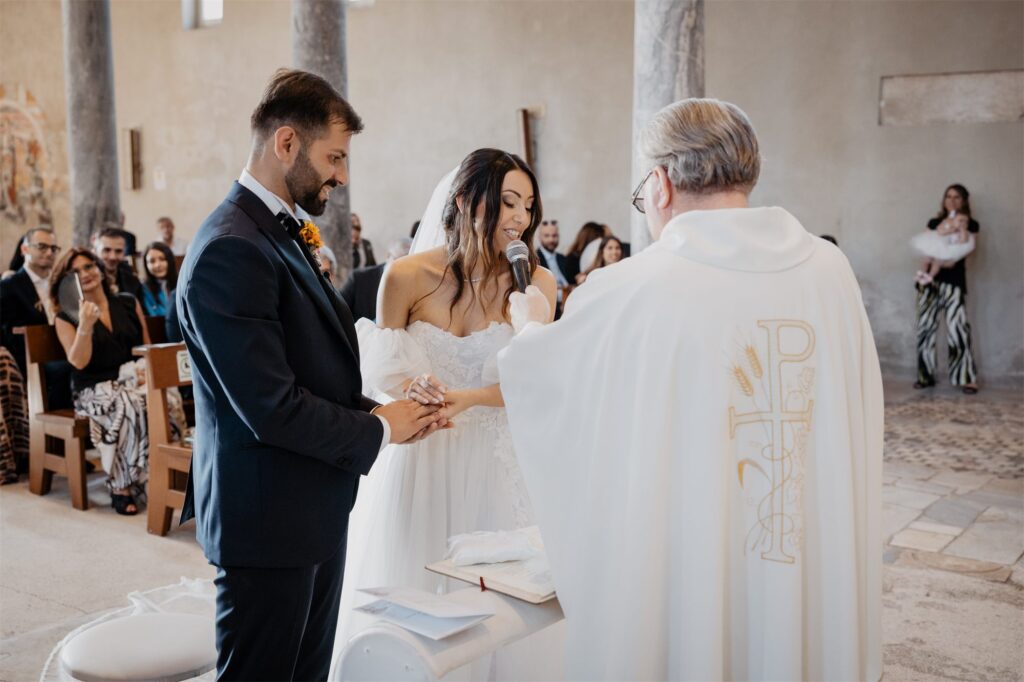 Lo scambio delle fedi in basilica