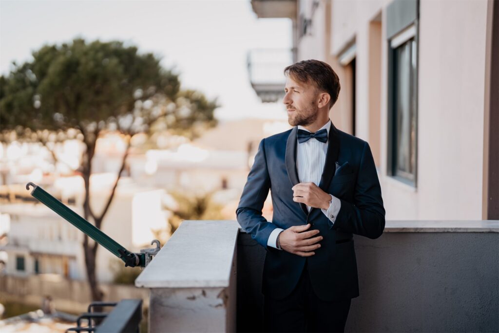 Preparativi dello sposo Marco prima del matrimonio a Bacoli