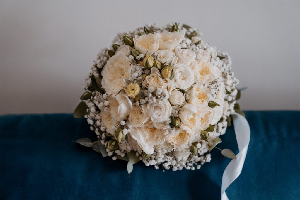 Preparativi della sposa Anna prima del matrimonio a Bacoli