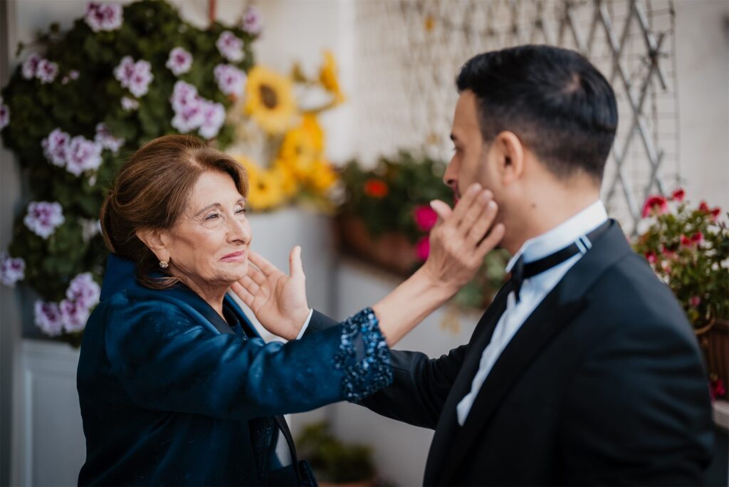 Preparativi di Nicola e Annamaria prima del matrimonio