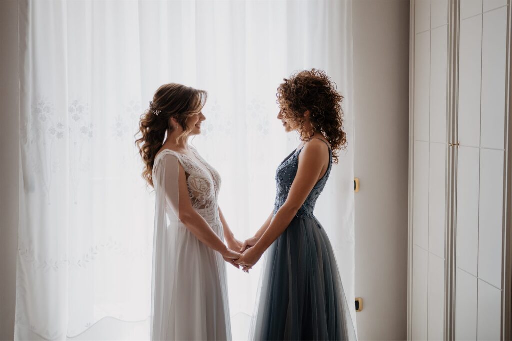 Lucilla durante i preparativi, Nicola e Lucilla, matrimonio alla Tenuta San Domenico