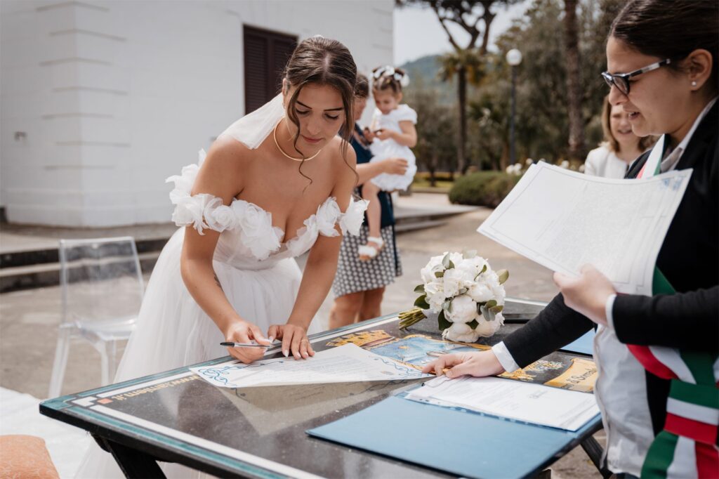 Le promesse di Thomas e Solenne a Villa Fondi (8)